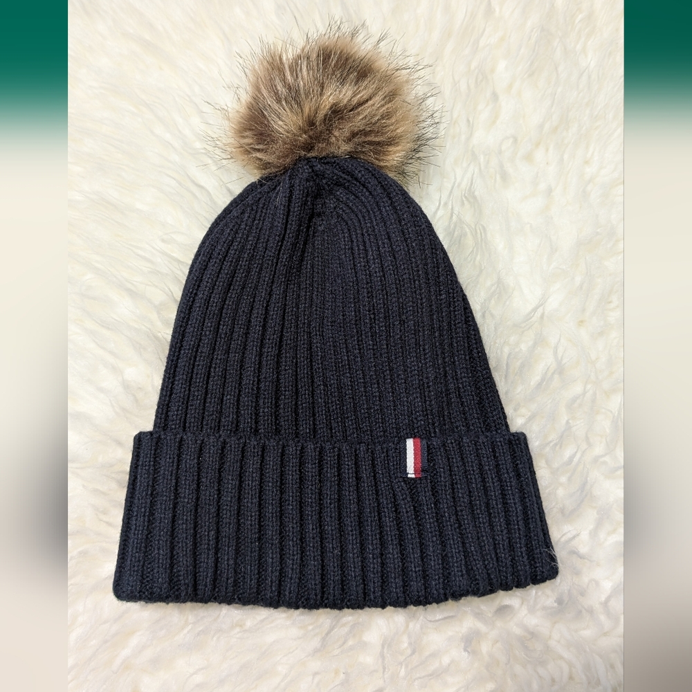Tommy Hilfiger Black Ribbed Knit Beanie
